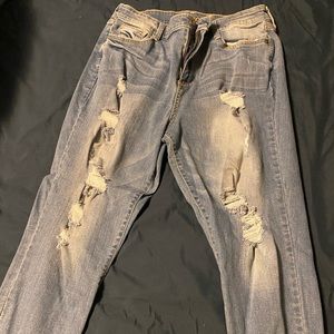 Arizona high rise Capri jeans